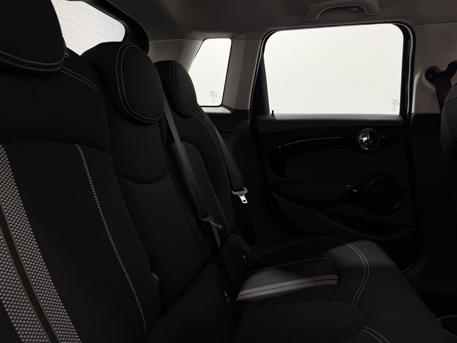 Used MINI Hatch 2018 for sale - 76878954: Photo 39