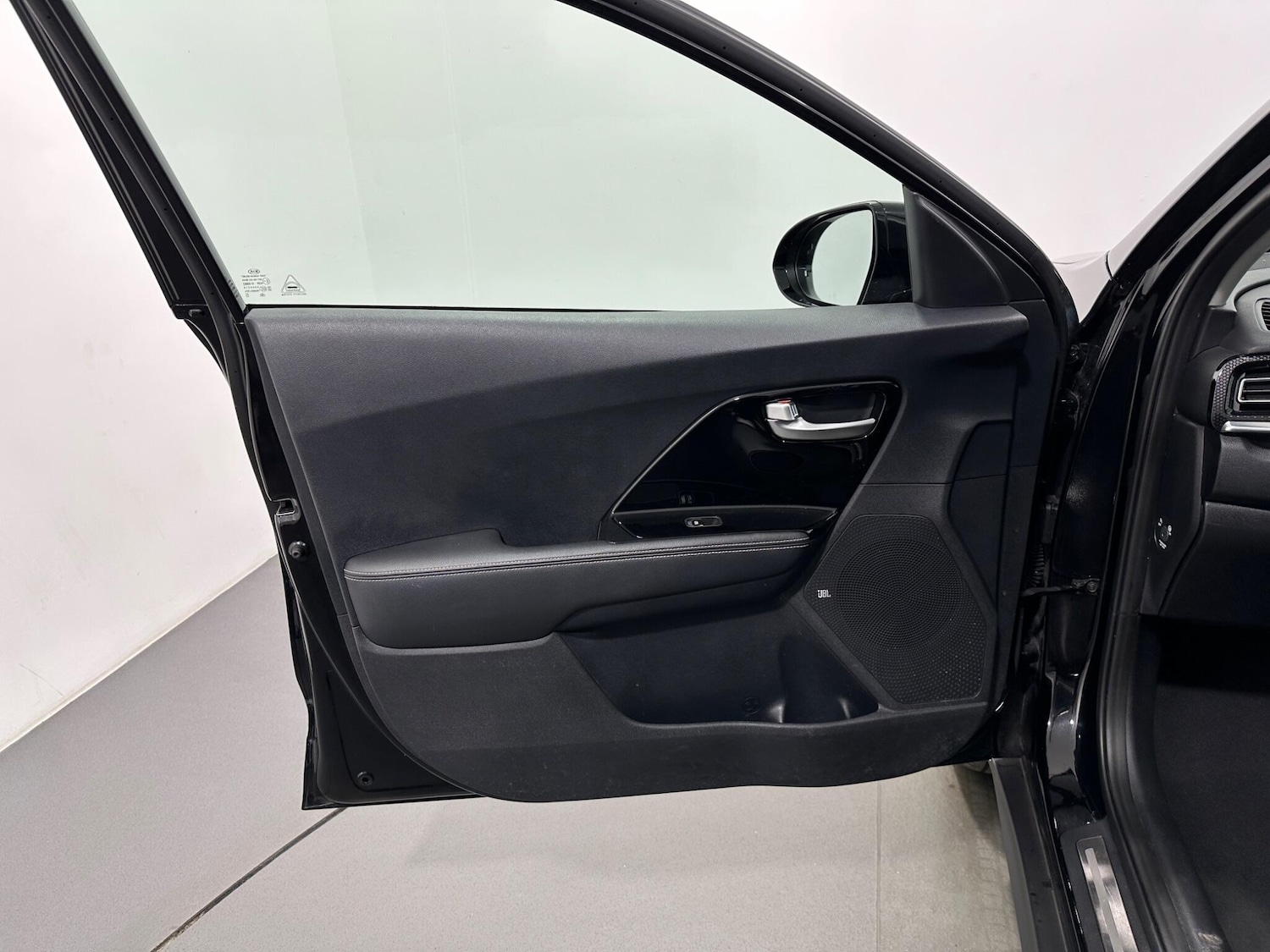 Used Kia Niro 2021 for sale - 76936611: Photo 35