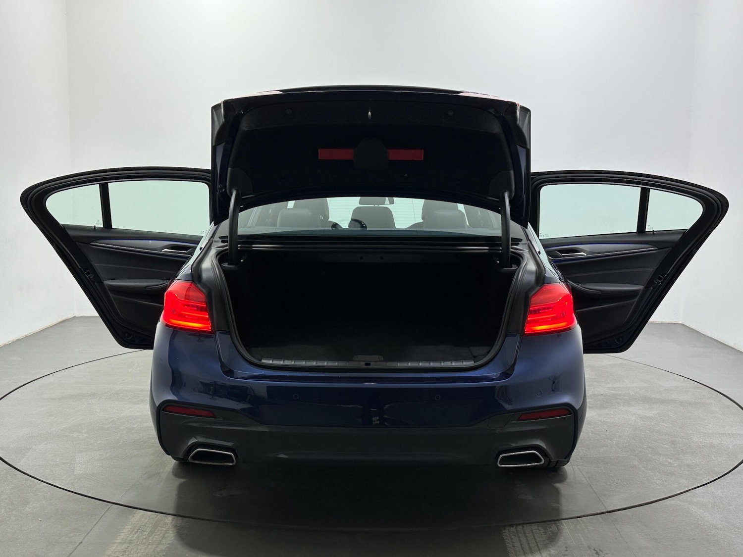 Used BMW 5 Series 2020 for sale - 78063111: Photo 45