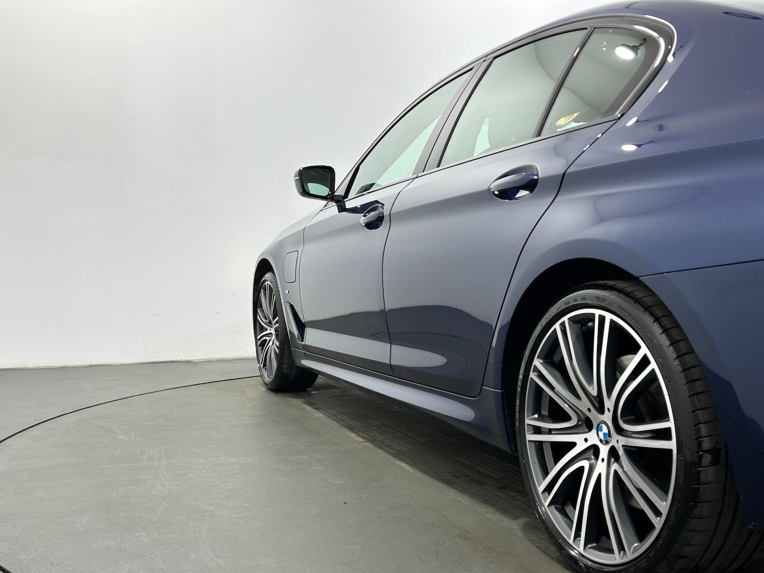 Used BMW 5 Series 2020 for sale - 78063111: Photo 48