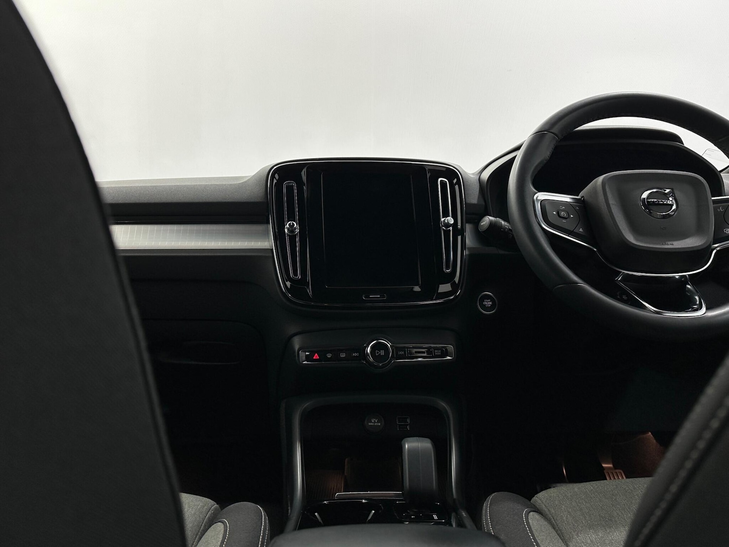 Used Volvo XC40 2022 for sale - 77290477: Photo 18