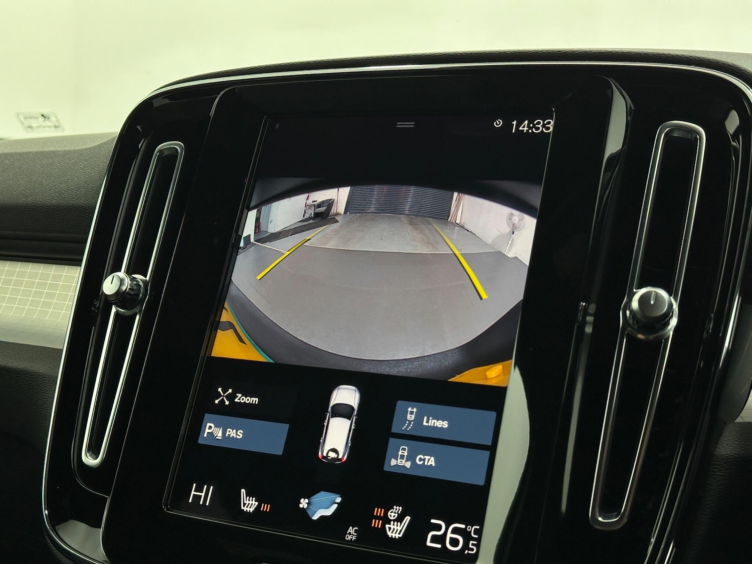 Used Volvo XC40 2022 for sale - 77290477: Photo 23