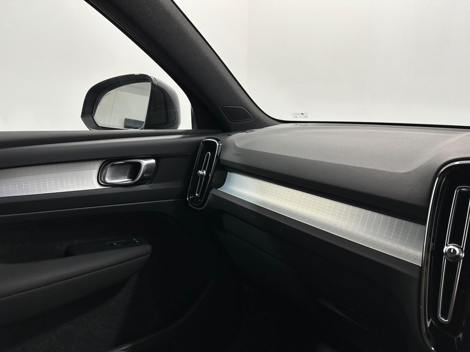 Used Volvo XC40 2022 for sale - 77290477: Photo 27