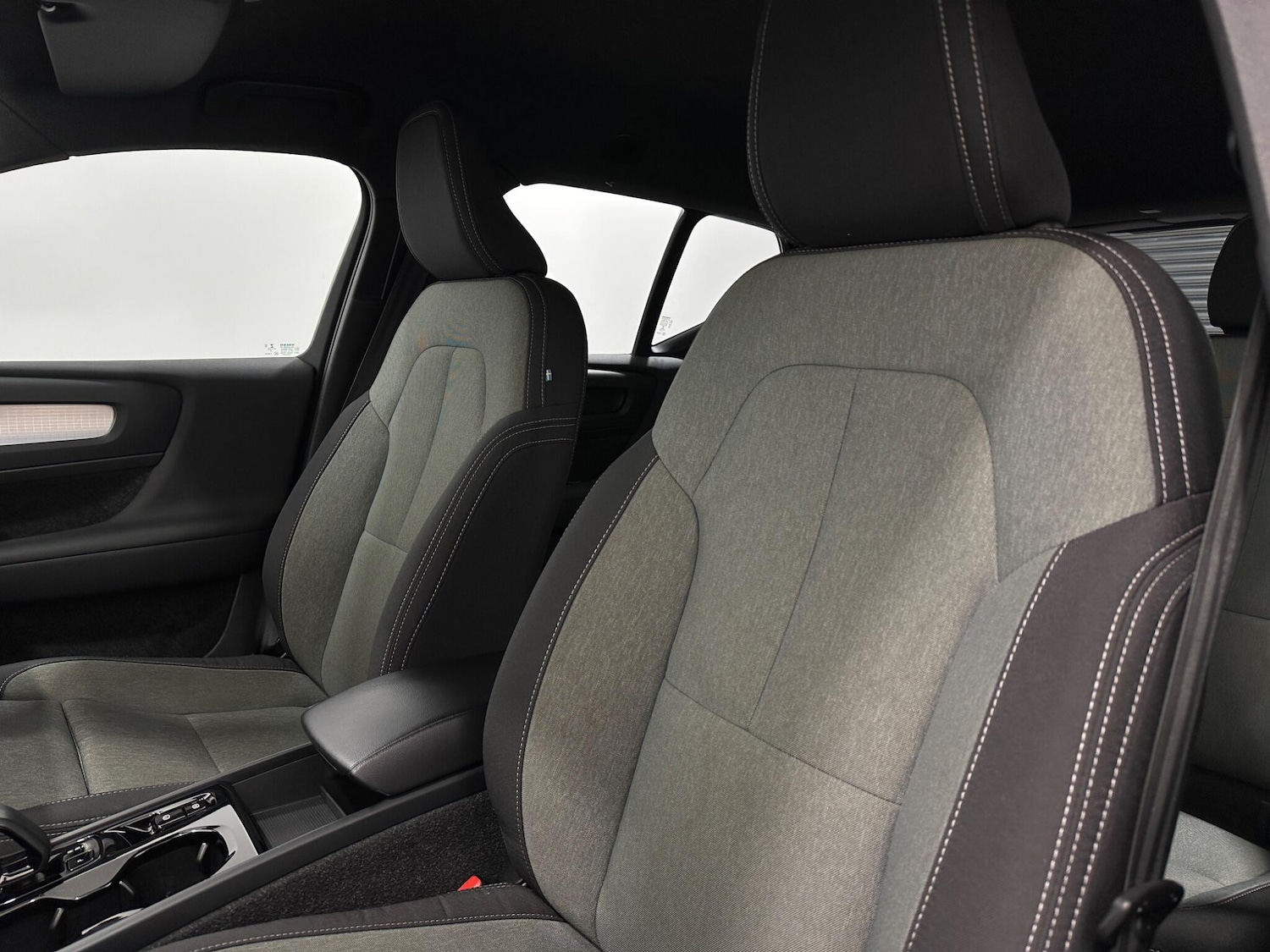 Used Volvo XC40 2022 for sale - 77290477: Photo 35