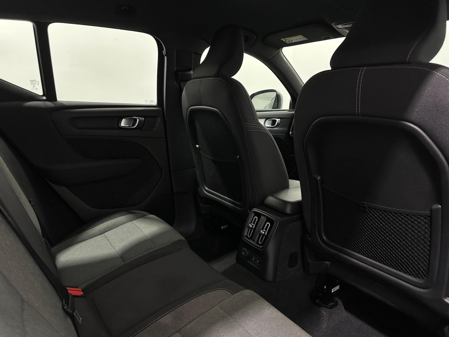 Used Volvo XC40 2022 for sale - 77290477: Photo 42