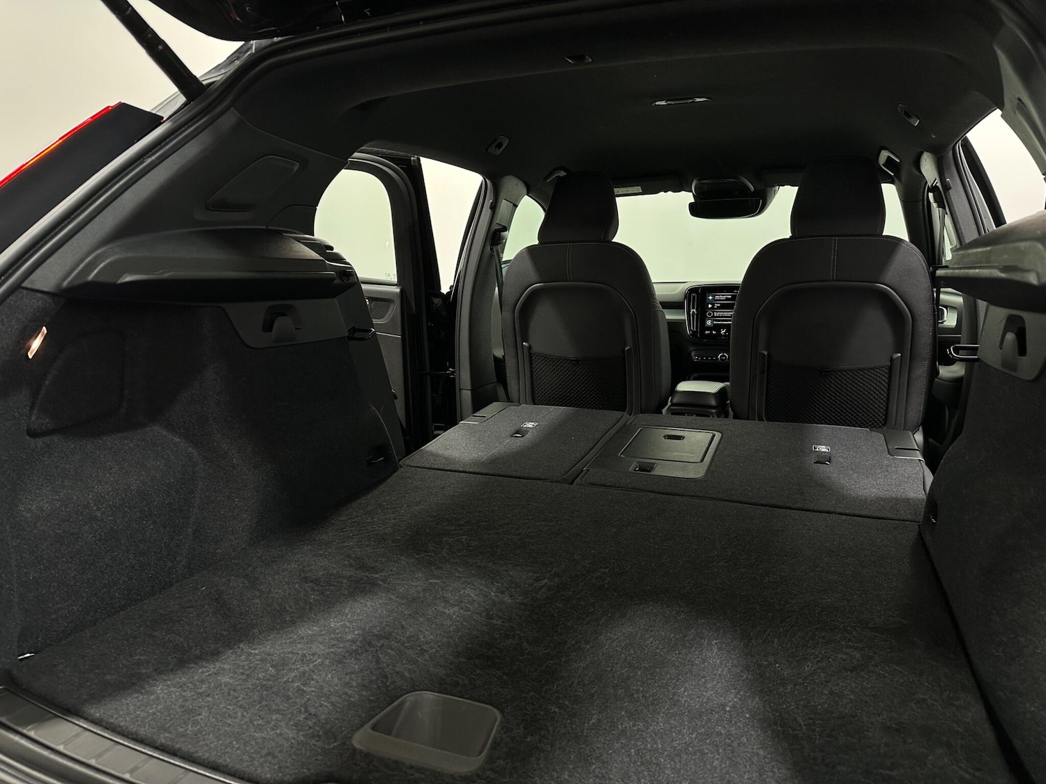 Used Volvo XC40 2022 for sale - 77290477: Photo 46