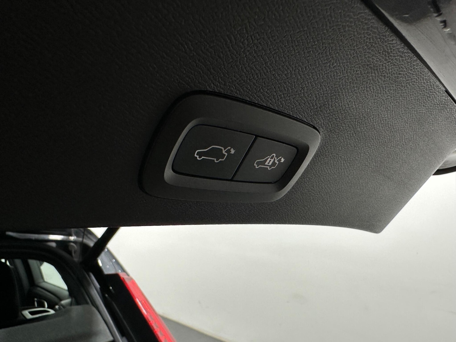 Used Volvo XC40 2022 for sale - 77290477: Photo 50