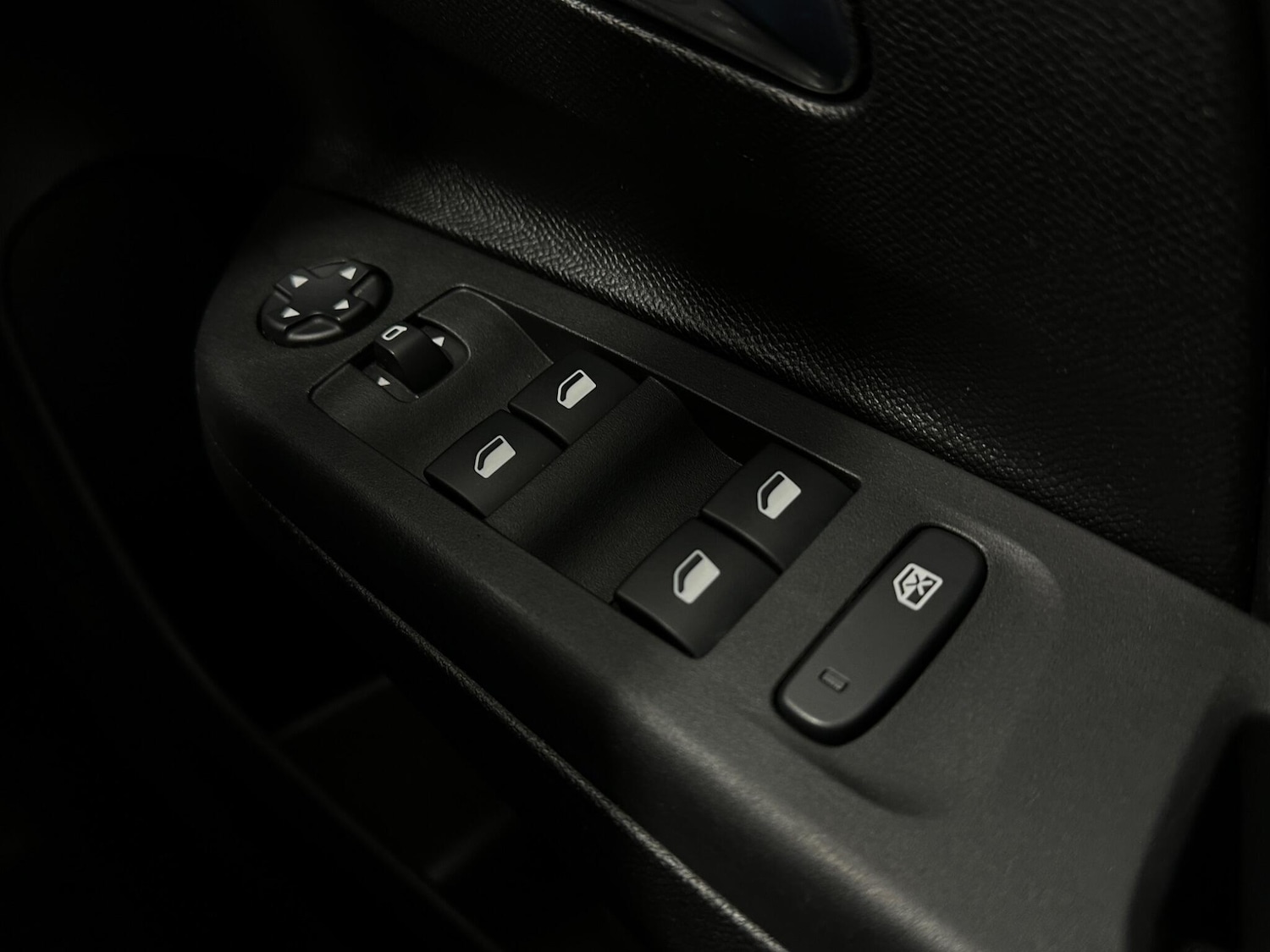 Used Vauxhall Corsa 2023 for sale - 78204624: Photo 19