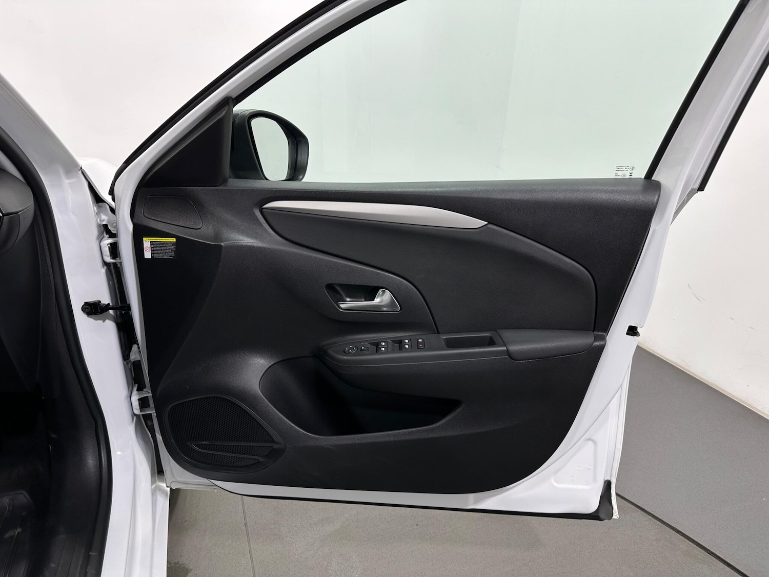 Used Vauxhall Corsa 2023 for sale - 78204624: Photo 32