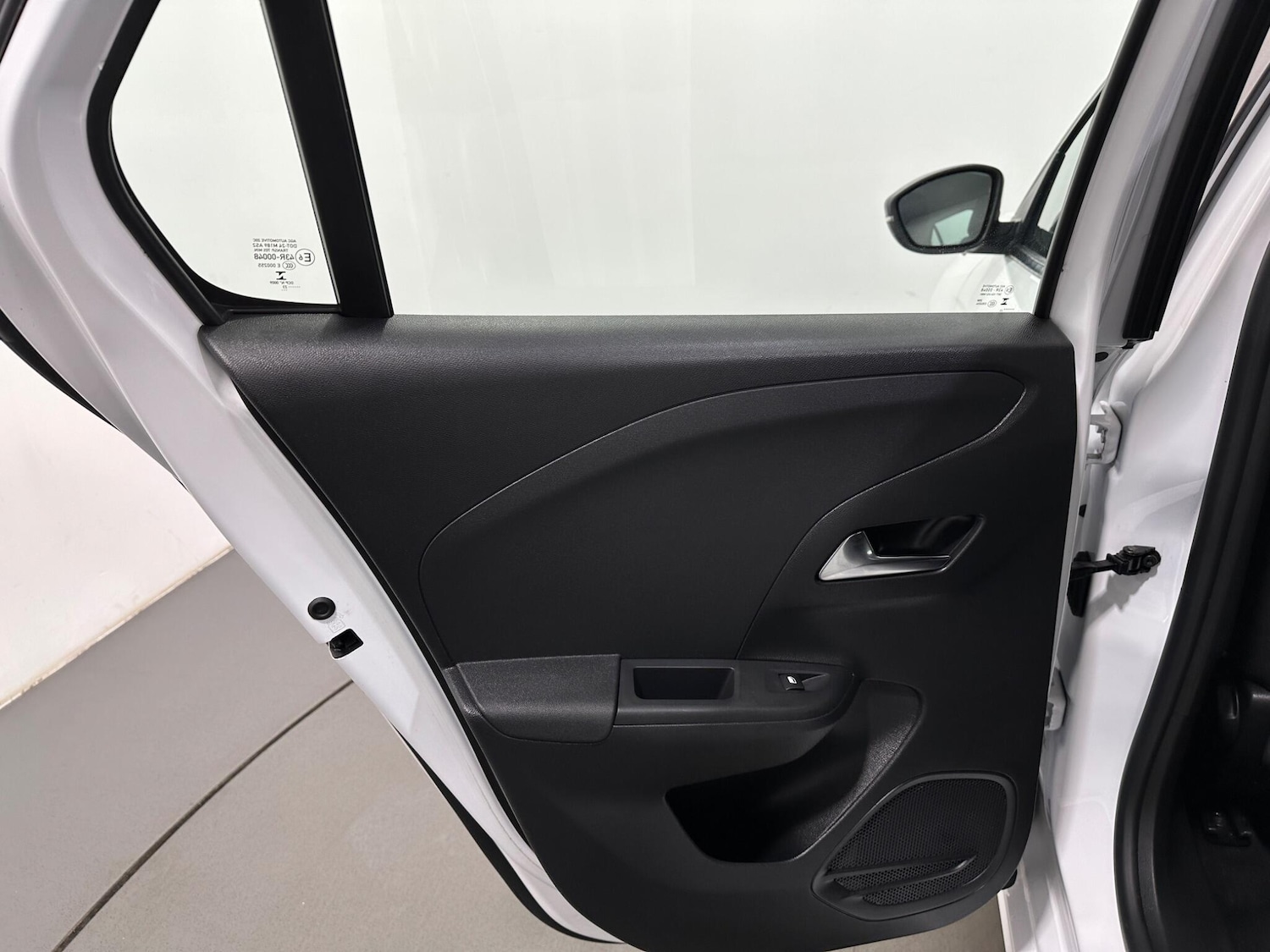 Used Vauxhall Corsa 2023 for sale - 78204624: Photo 38