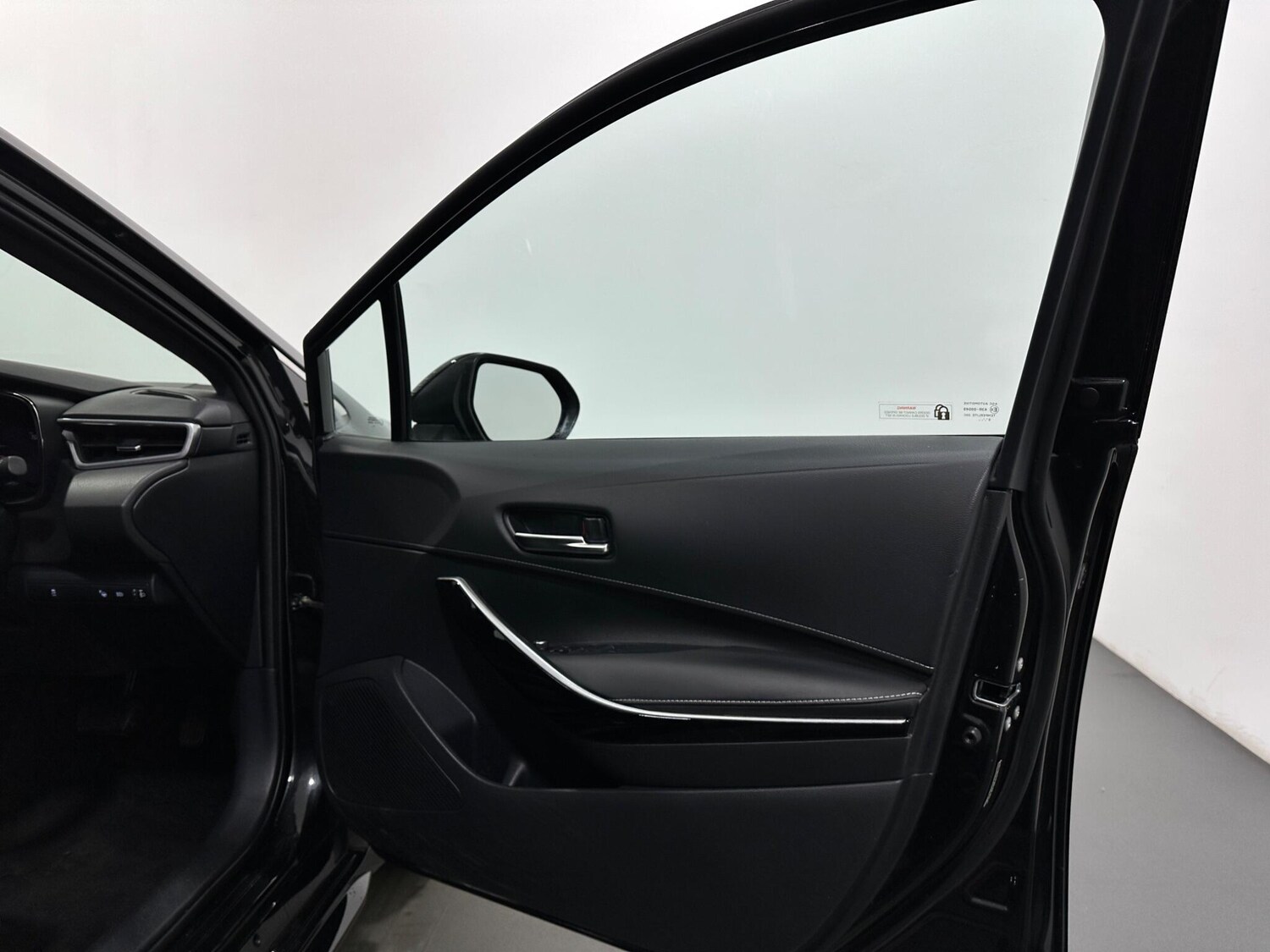 Used Toyota Corolla 2021 for sale - 77768757: Photo 32