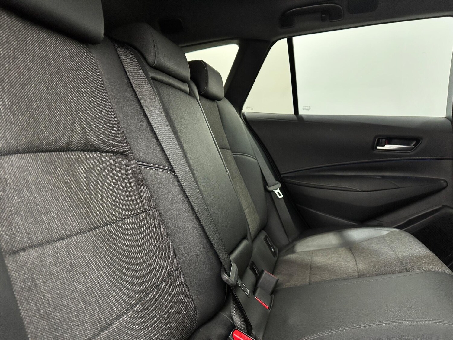 Used Toyota Corolla 2021 for sale - 77768757: Photo 41