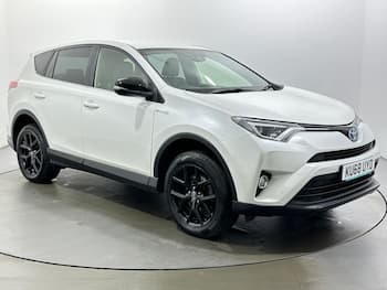 Used Toyota RAV4 2018 for sale - 79830632: Photo