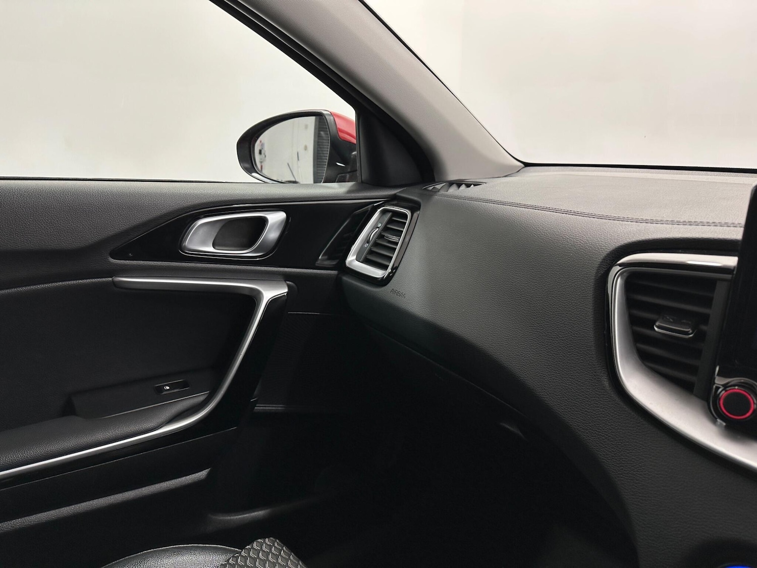 Used Kia XCeed 2022 for sale - 76878662: Photo 24