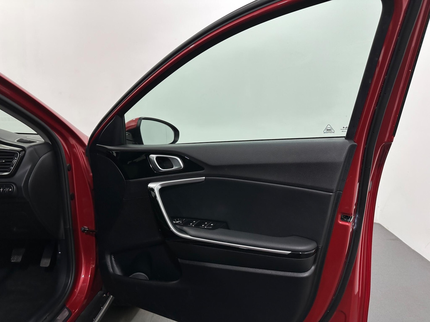 Used Kia XCeed 2022 for sale - 76878662: Photo 30