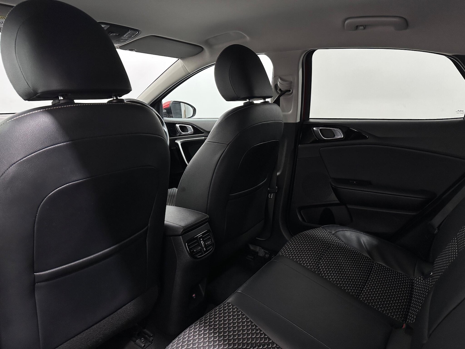 Used Kia XCeed 2022 for sale - 76878662: Photo 35