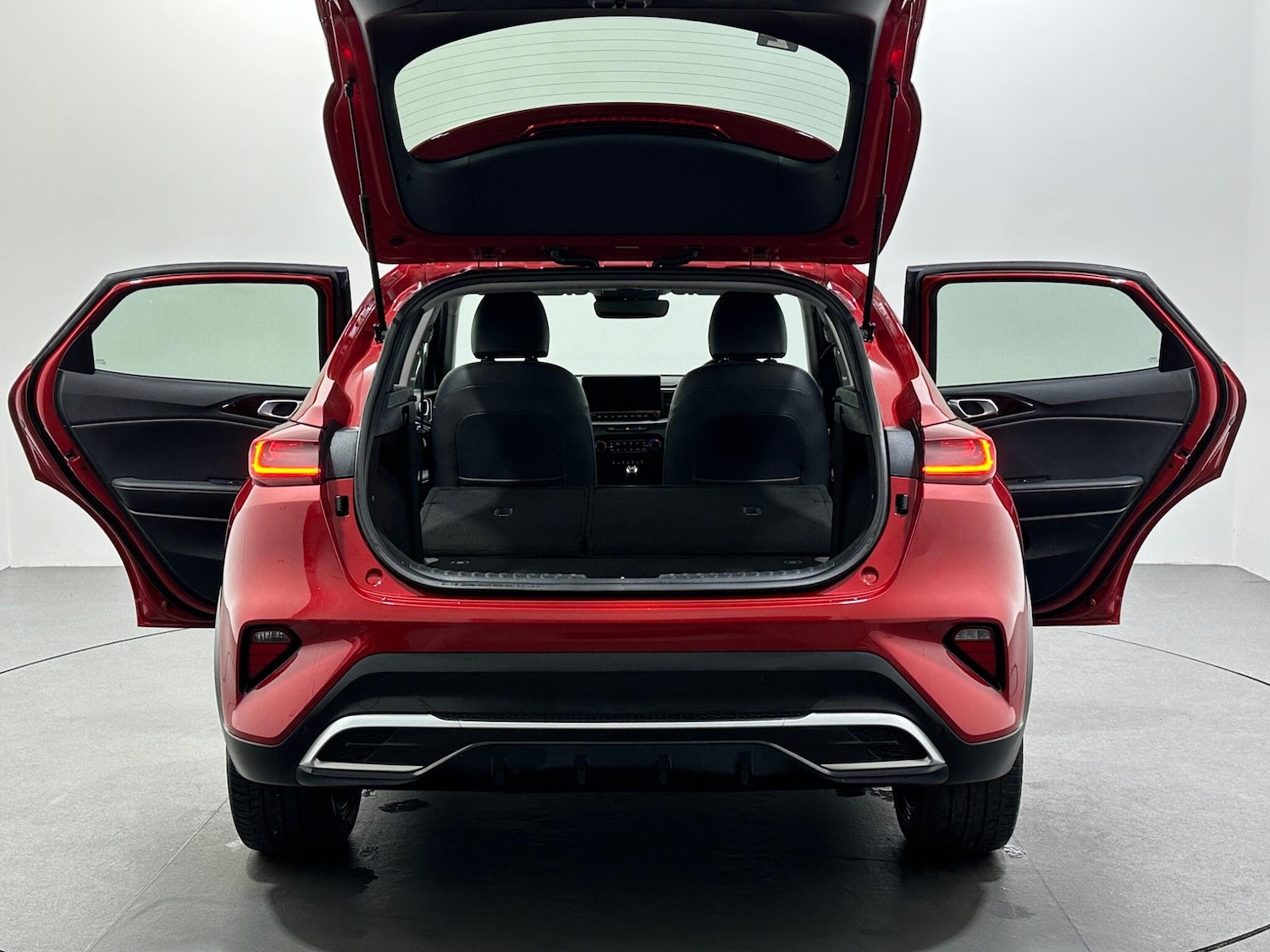 Used Kia XCeed 2022 for sale - 76878662: Photo 42