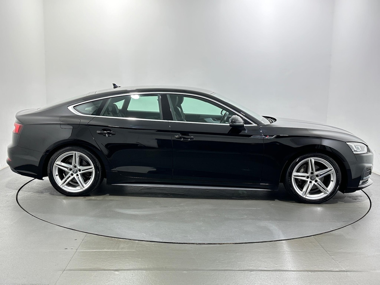 Used Audi A5 for sale - 77278649: Photo 9