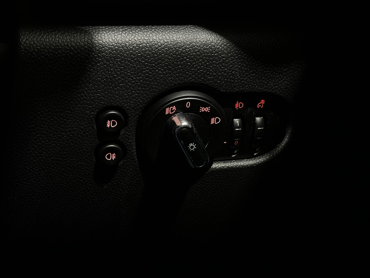 Used MINI Hatch 2019 for sale - 78184410: Photo 17