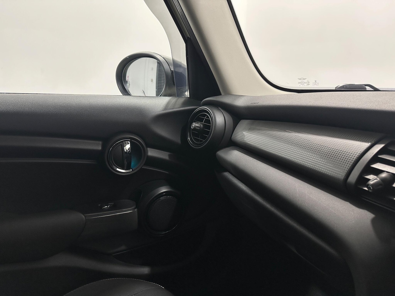 Used MINI Hatch 2019 for sale - 78184410: Photo 25