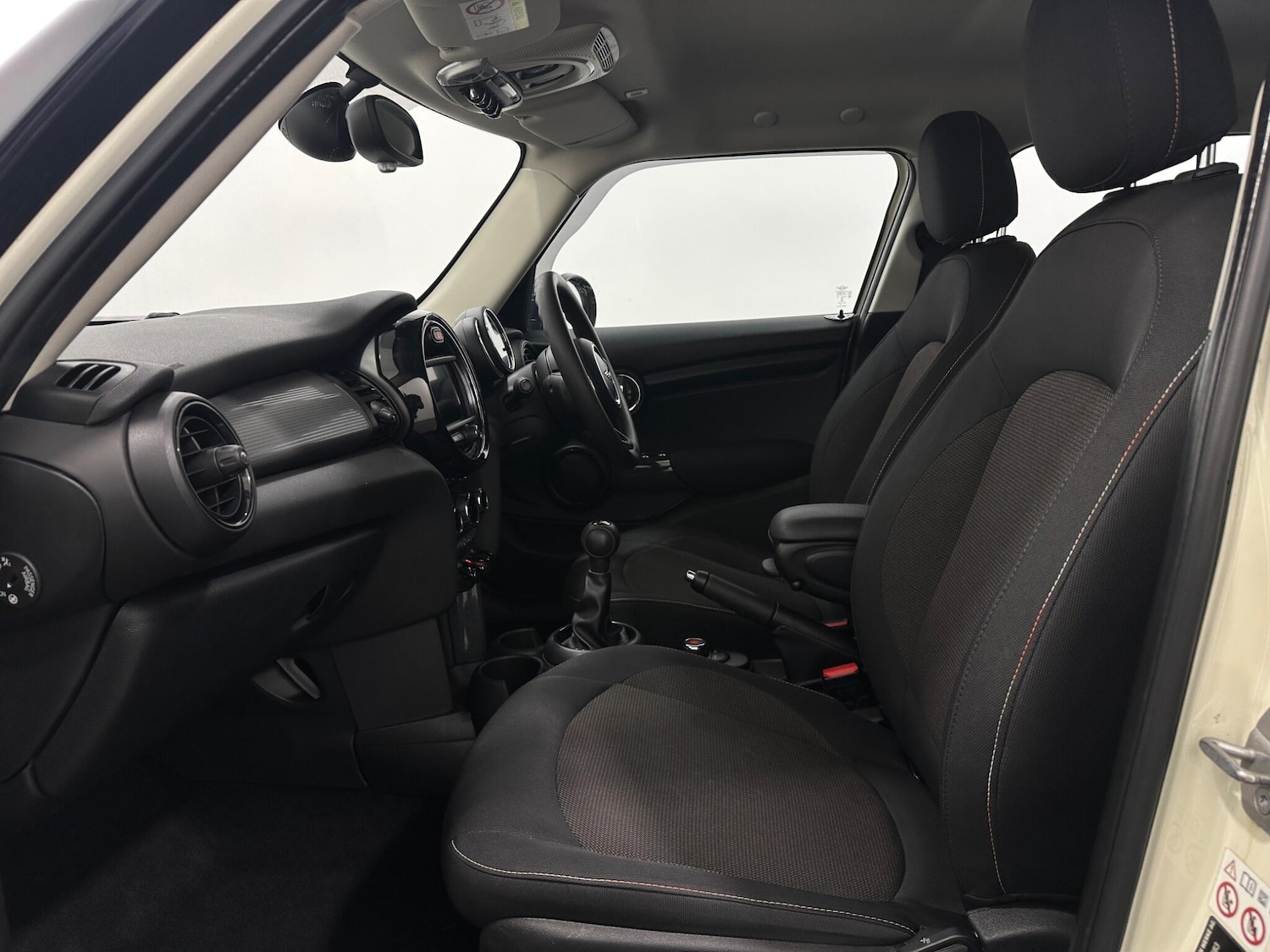 Used MINI Hatch 2019 for sale - 78184410: Photo 33