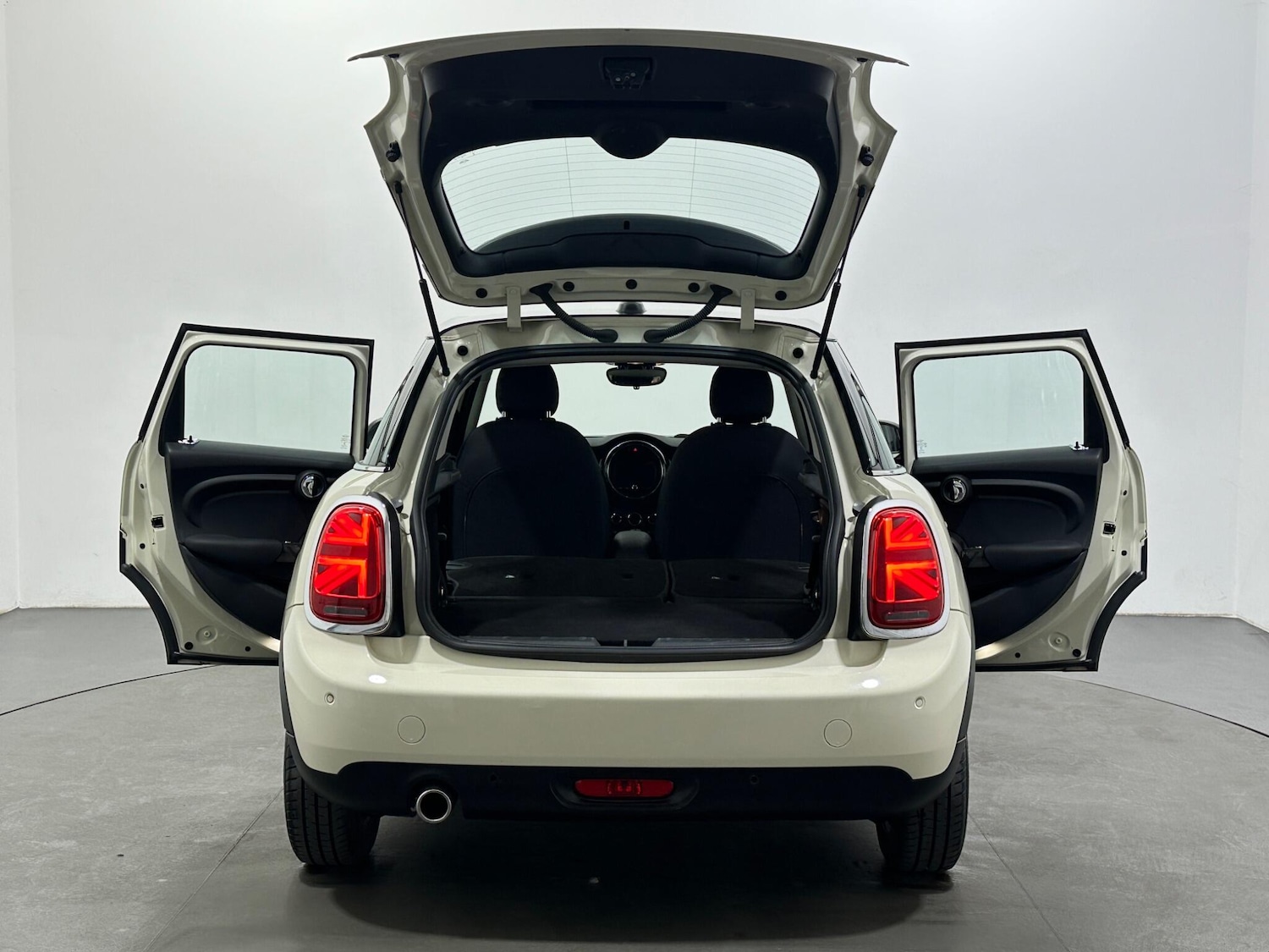 Used MINI Hatch 2019 for sale - 78184410: Photo 43