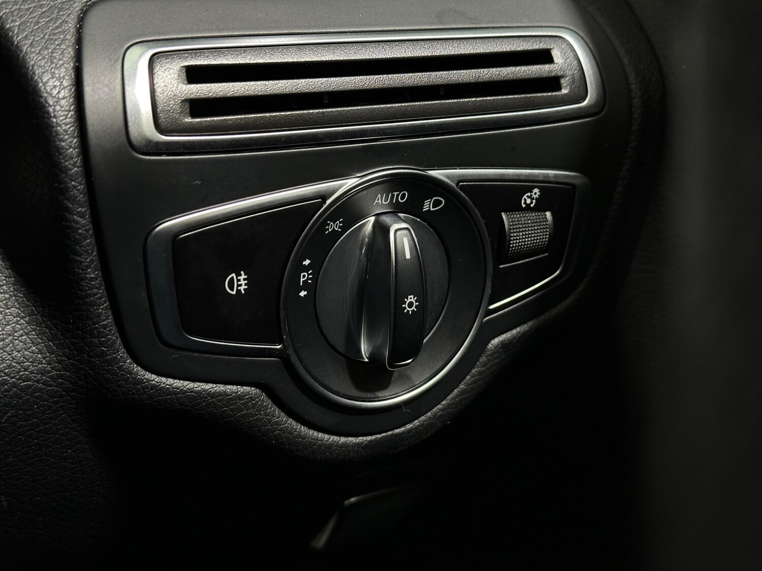 Used Mercedes-Benz C Class for sale - 77925306: Photo 17