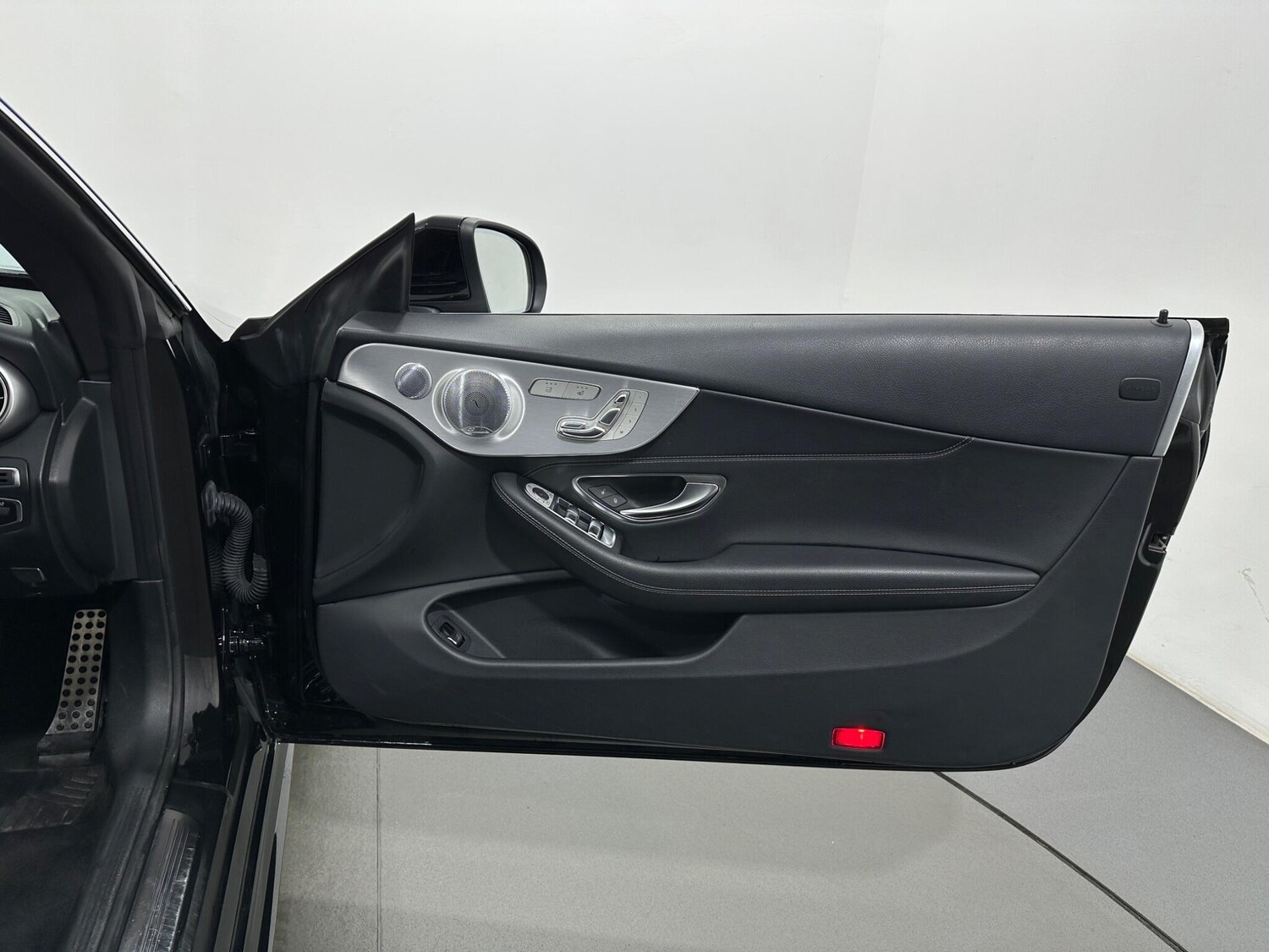 Used Mercedes-Benz C Class for sale - 77925306: Photo 34