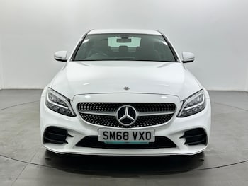 Used Mercedes-Benz C Class 2019 for sale - 79539920: Photo