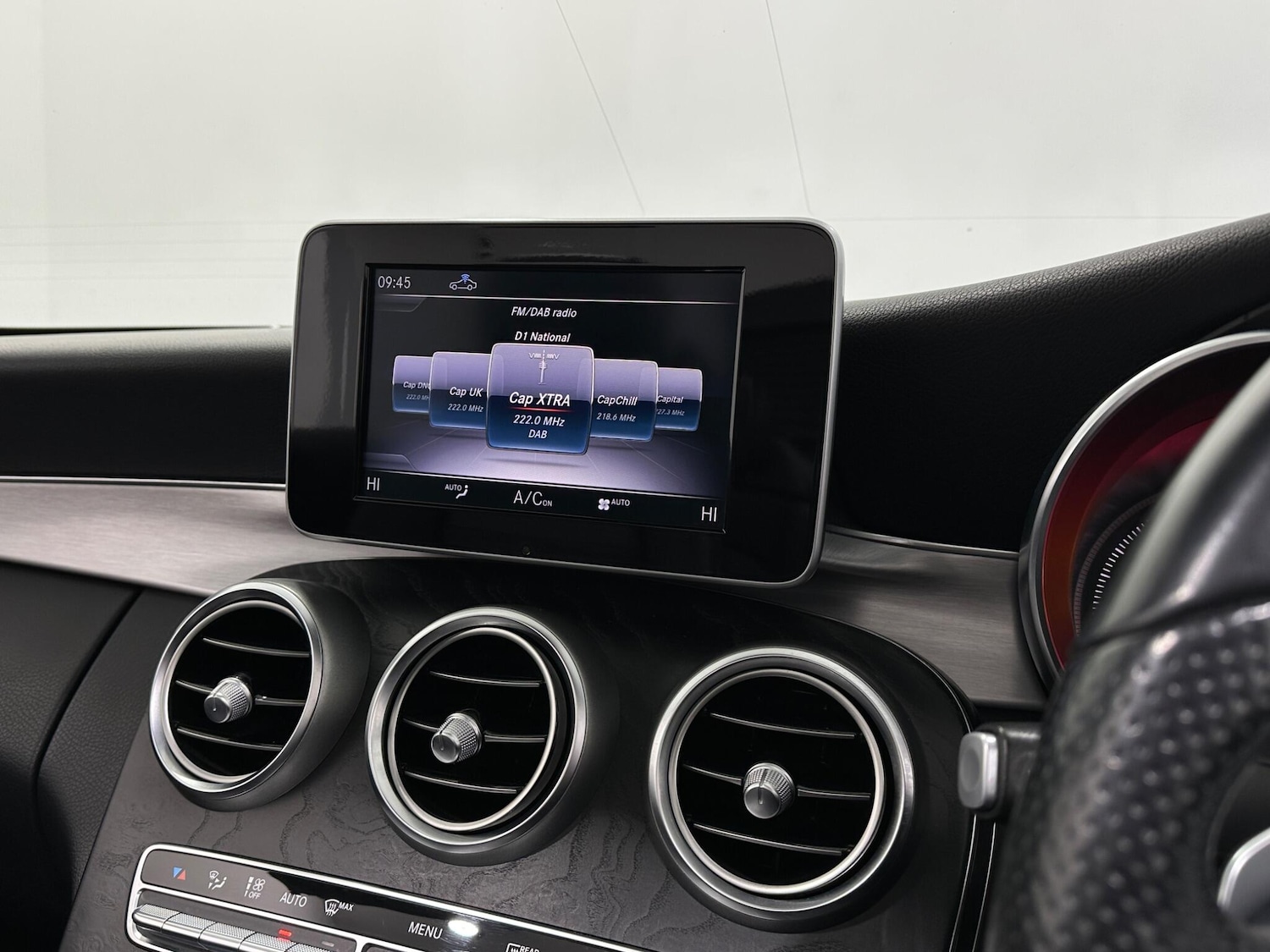 Used Mercedes-Benz C Class 2018 for sale - 77351421: Photo 26