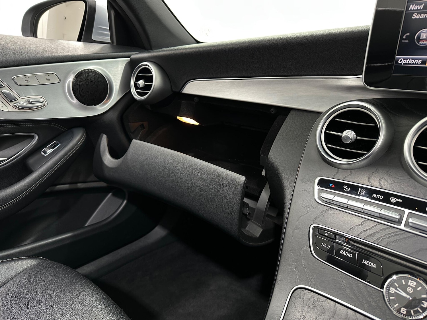 Used Mercedes-Benz C Class 2018 for sale - 77351421: Photo 29