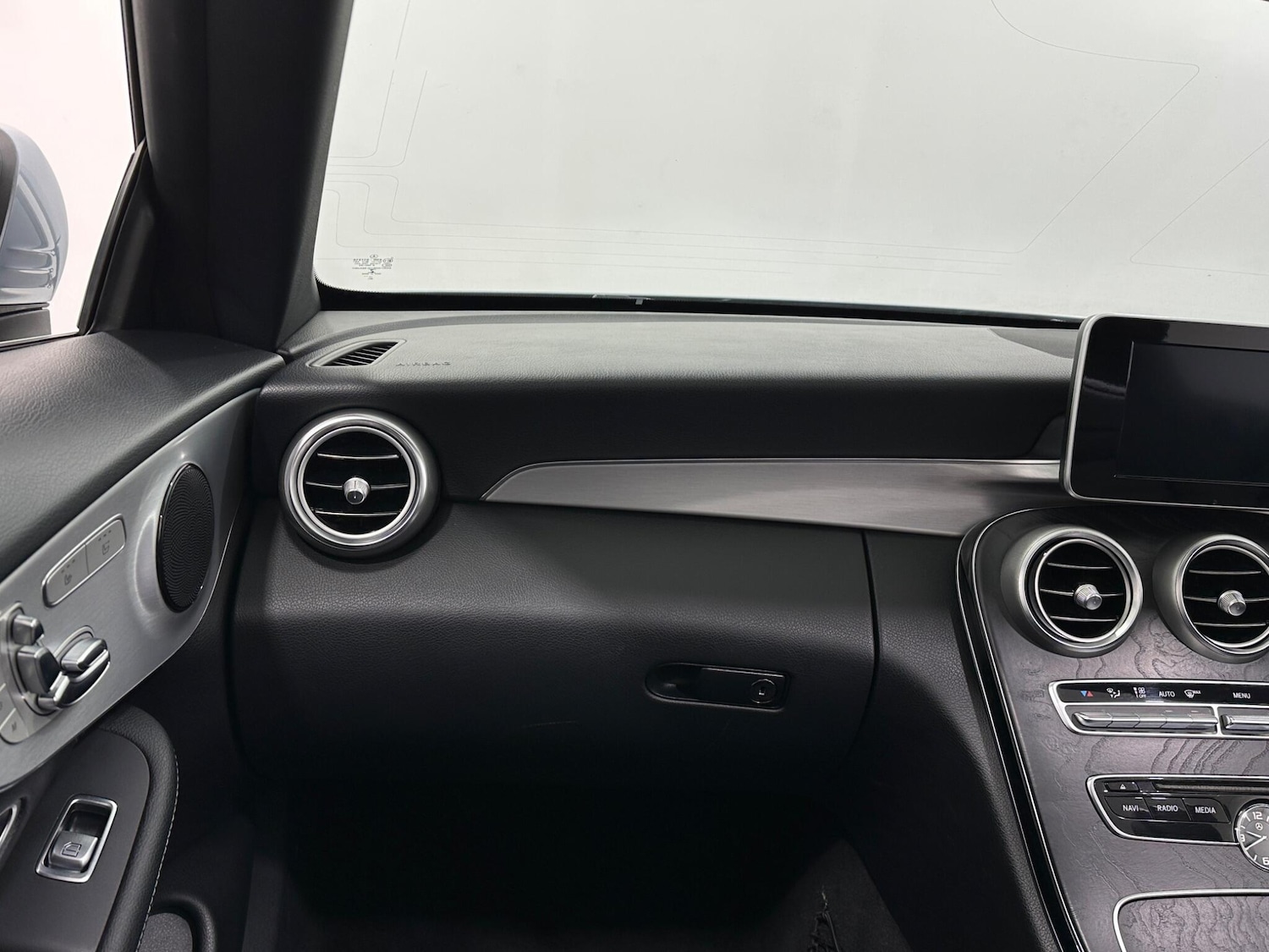 Used Mercedes-Benz C Class 2018 for sale - 77351421: Photo 30