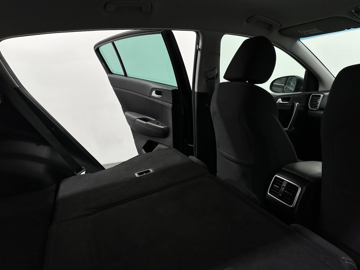 Used Kia Sportage 2021 for sale - 76878565: Photo 44