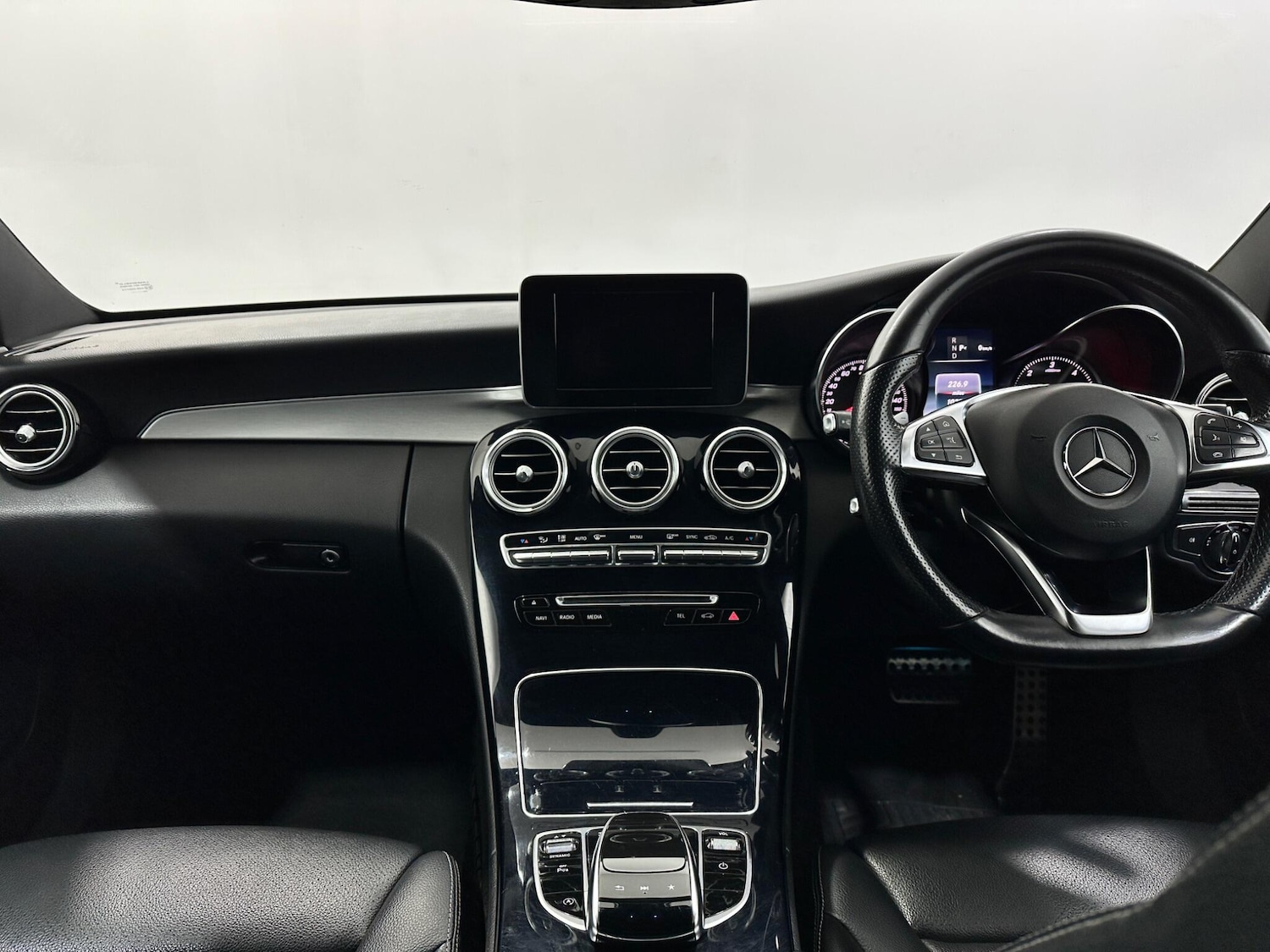 Used Mercedes-Benz C Class 2016 for sale - 77852817: Photo 21