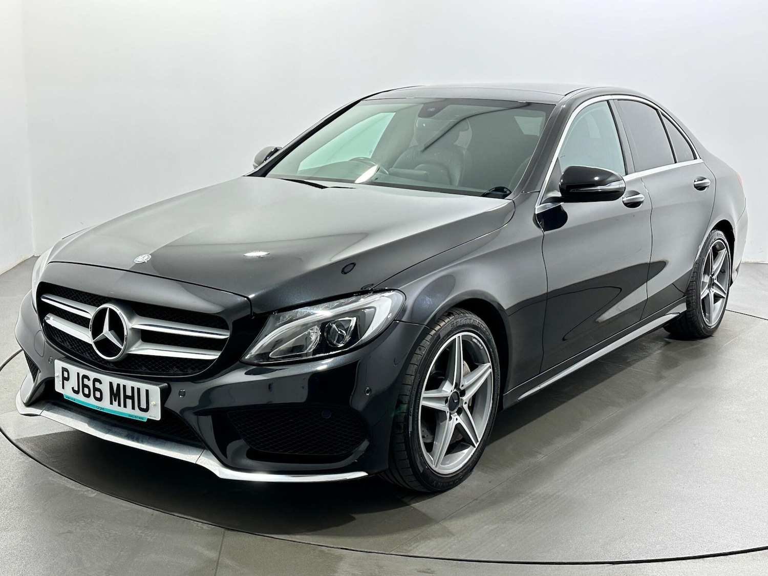 Used Mercedes-Benz C Class 2016 for sale - 77852817: Photo 4