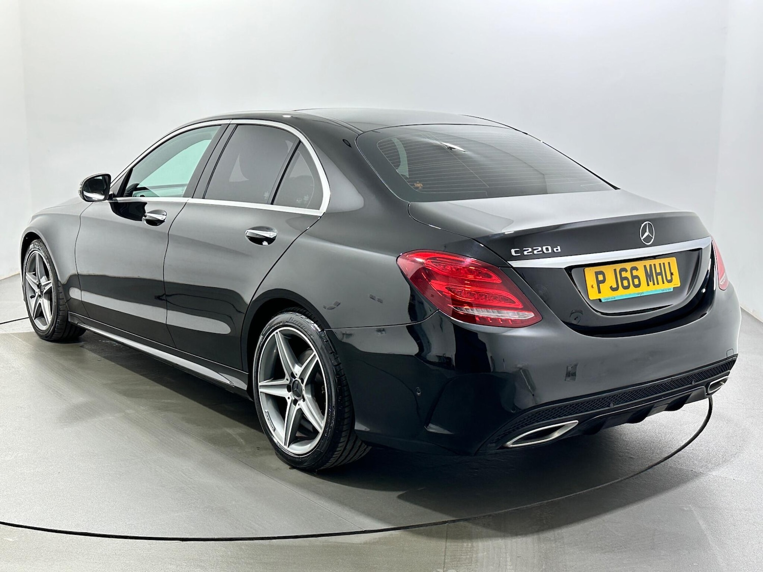 Used Mercedes-Benz C Class 2016 for sale - 77852817: Photo 6