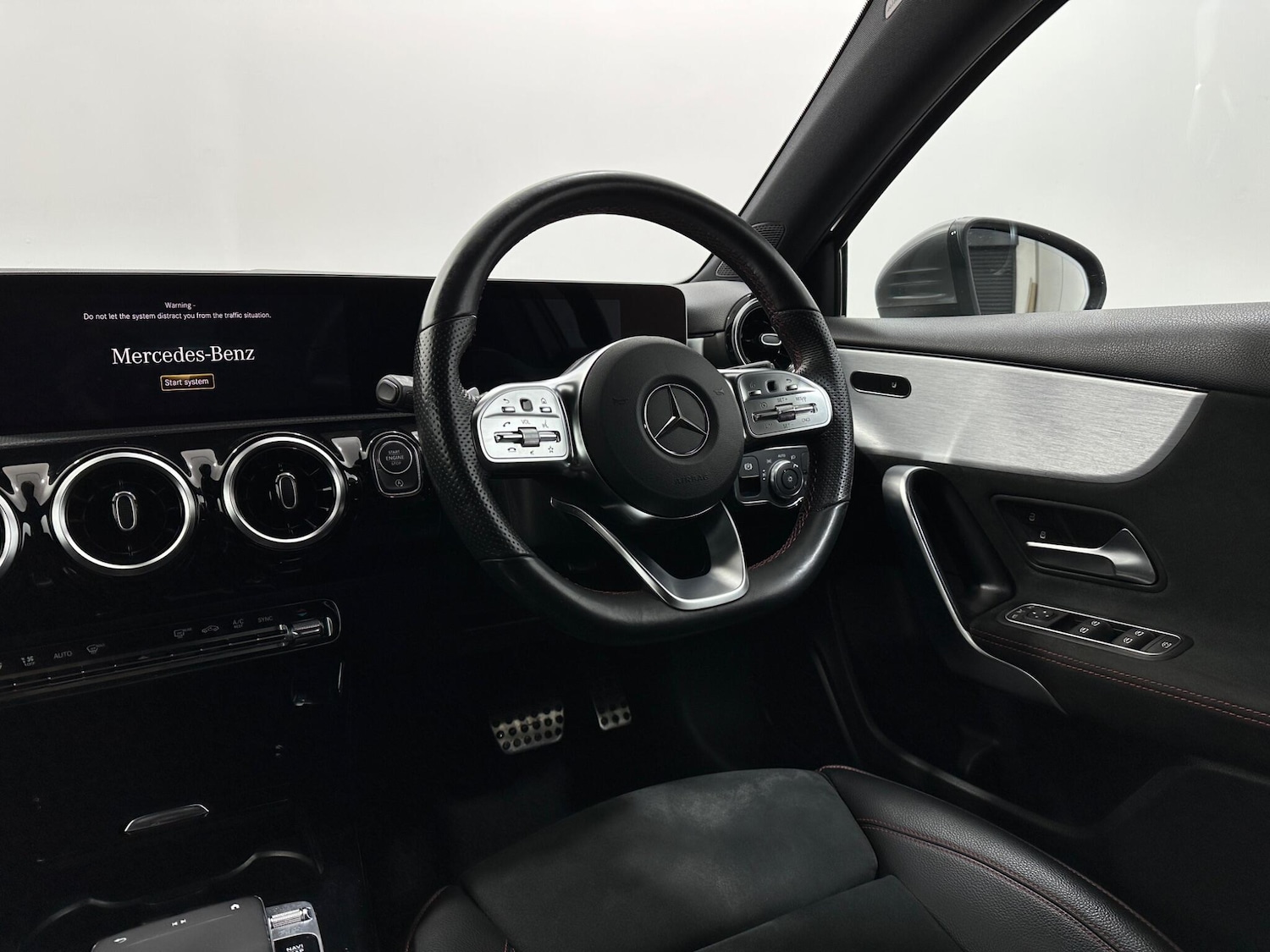 Used Mercedes-Benz A-Class 2019 for sale - 76878918: Photo 11
