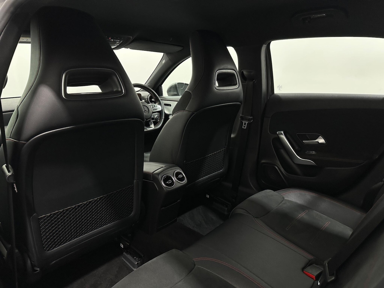 Used Mercedes-Benz A-Class 2019 for sale - 76878918: Photo 35