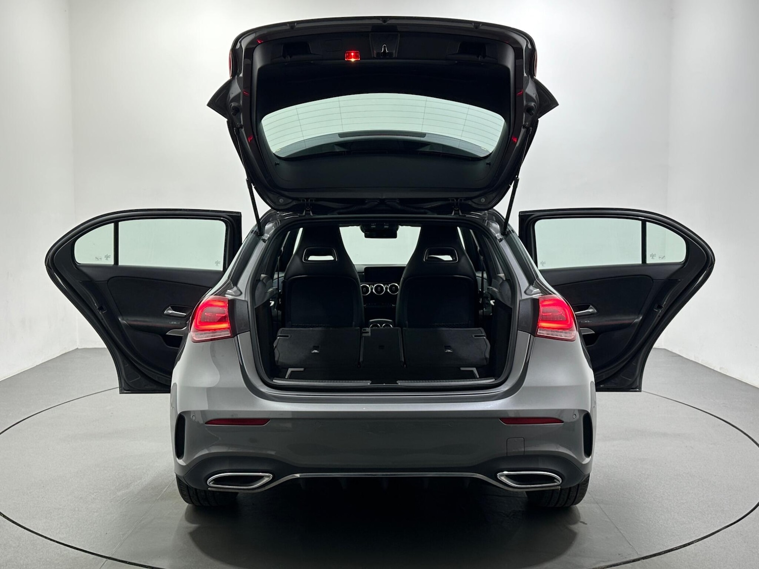 Used Mercedes-Benz A-Class 2019 for sale - 76878918: Photo 41