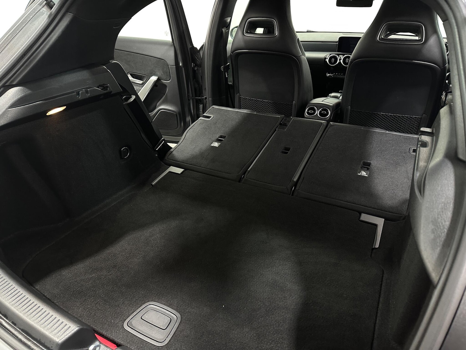 Used Mercedes-Benz A-Class 2019 for sale - 76878918: Photo 42