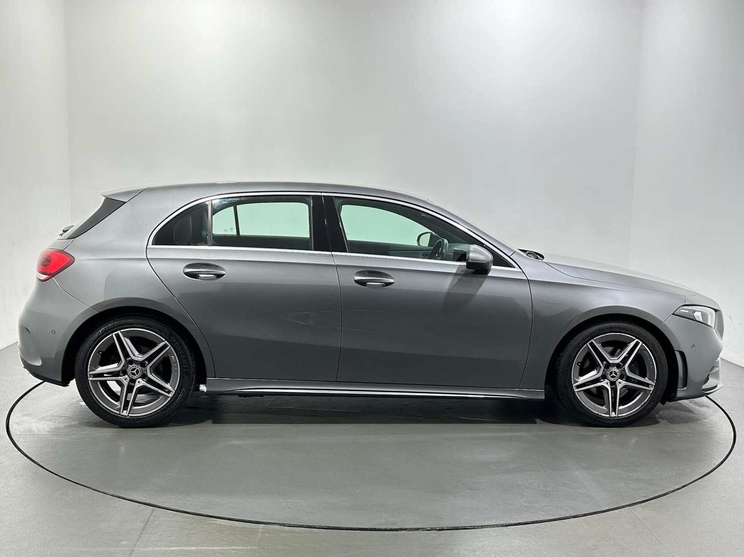Used Mercedes-Benz A-Class 2019 for sale - 76878918: Photo 9
