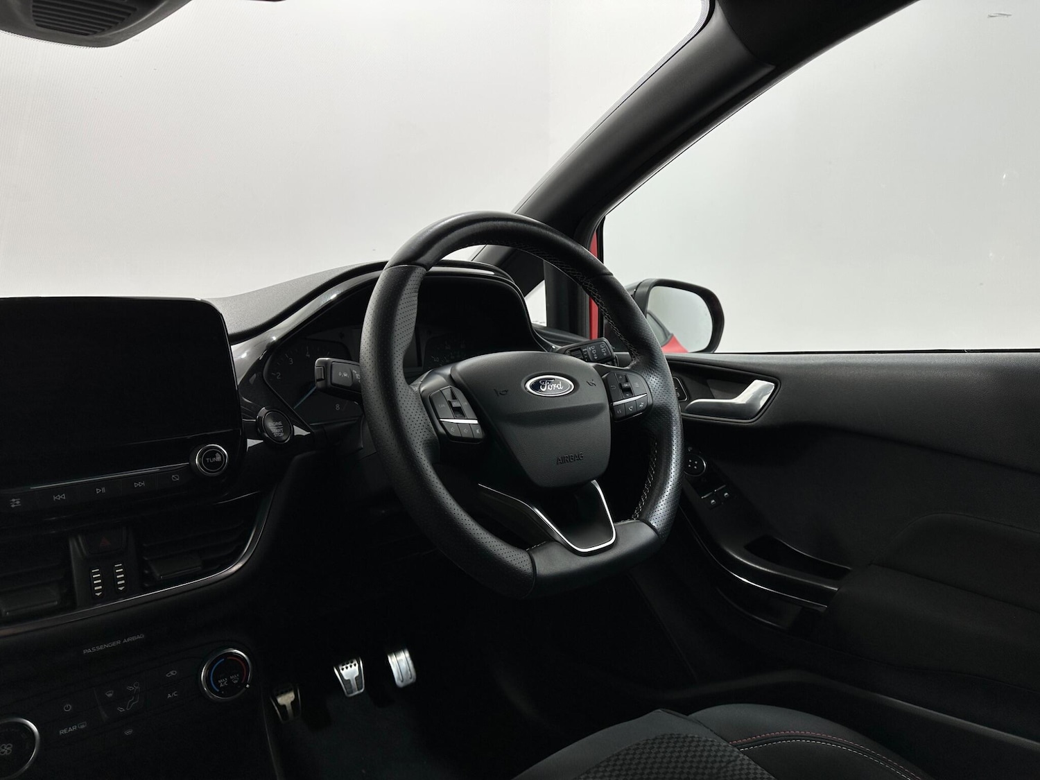 Used Ford Fiesta 2017 for sale - 76878535: Photo 11