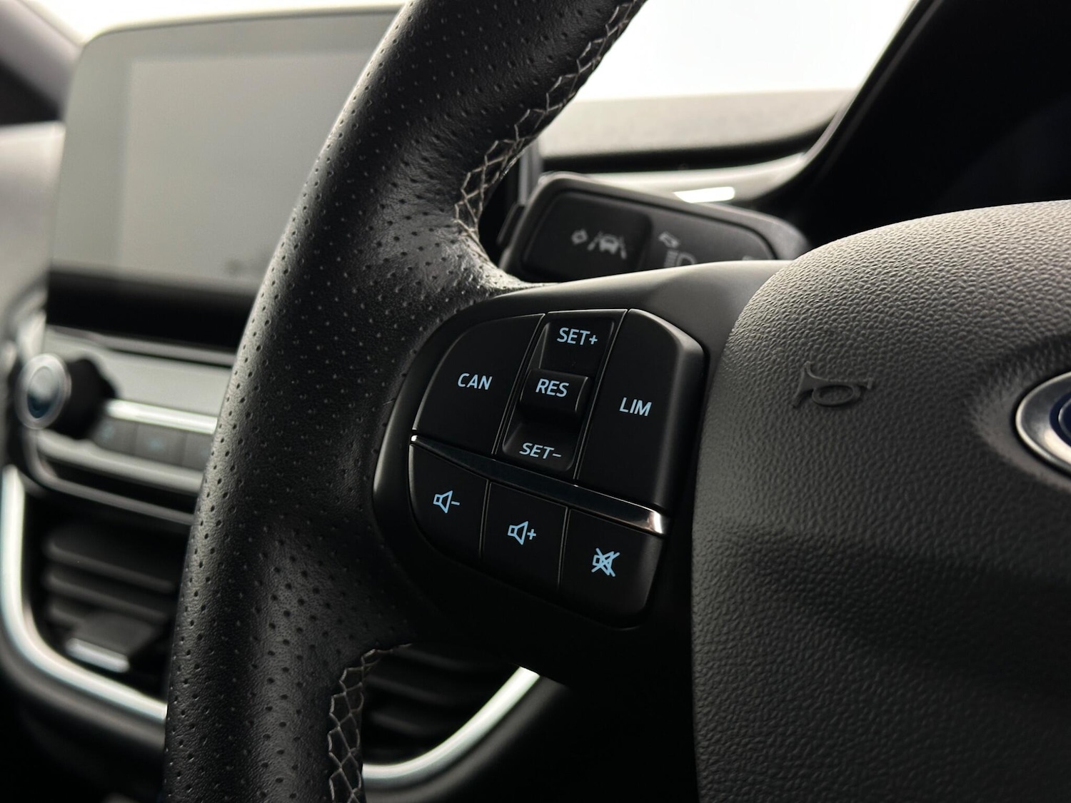 Used Ford Fiesta 2017 for sale - 76878535: Photo 14