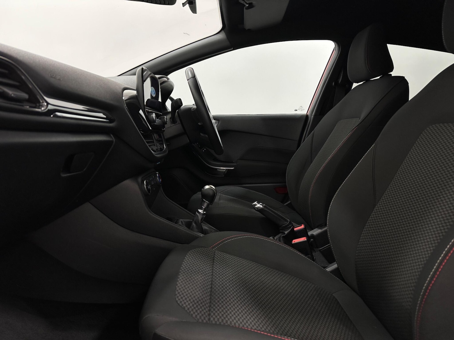 Used Ford Fiesta 2017 for sale - 76878535: Photo 31