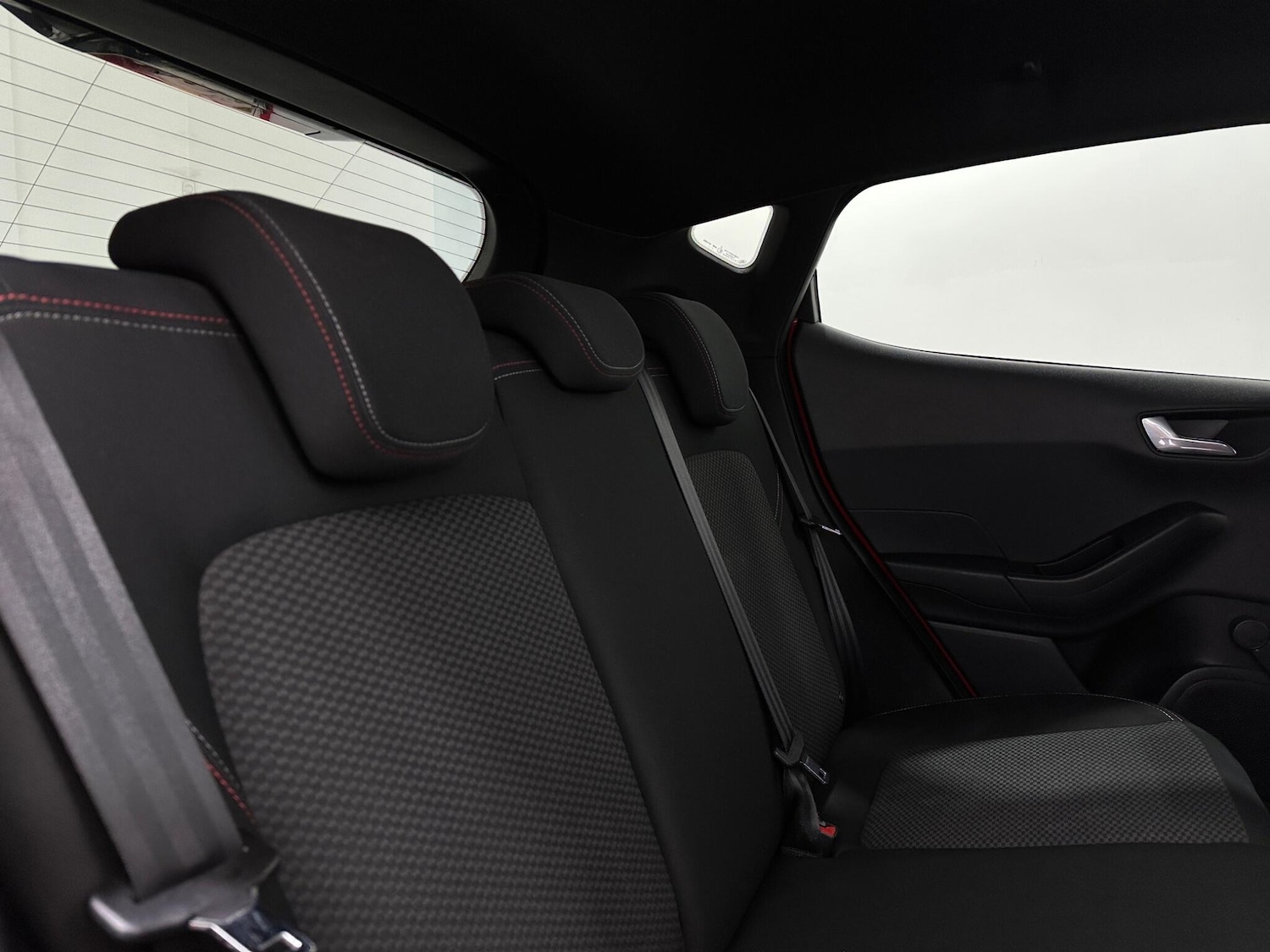 Used Ford Fiesta 2017 for sale - 76878535: Photo 40