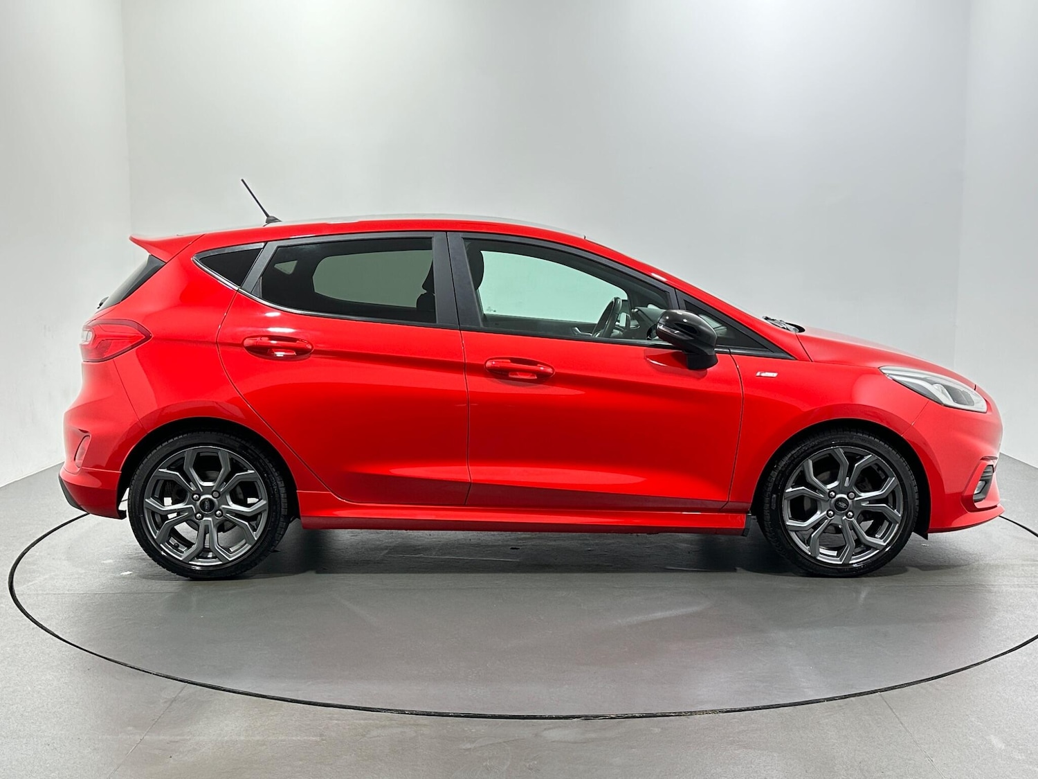 Used Ford Fiesta 2017 for sale - 76878535: Photo 9