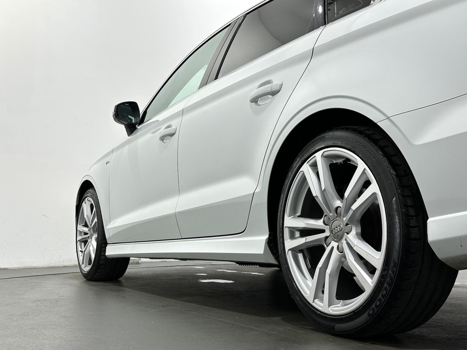 Used Audi A3 2017 for sale - 76912631: Photo 47