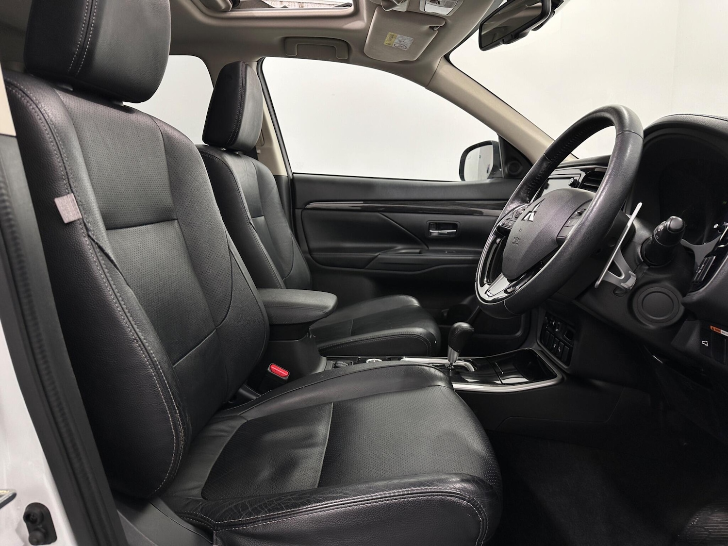 Used Mitsubishi Outlander 2017 for sale - 77883278: Photo 30