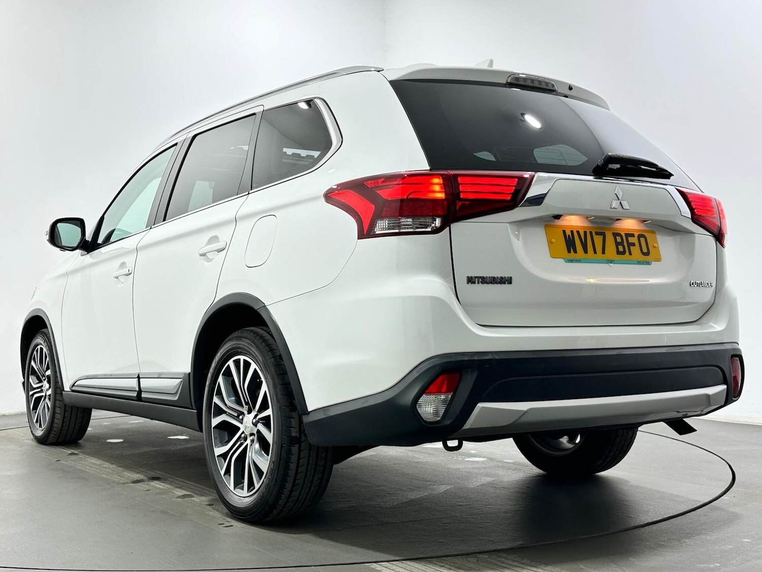 Used Mitsubishi Outlander 2017 for sale - 77883278: Photo 51