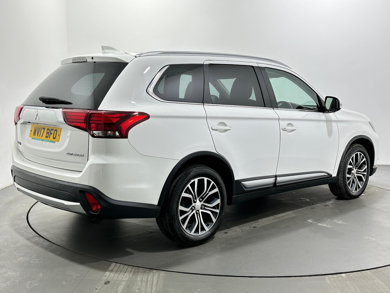 Used Mitsubishi Outlander 2017 for sale - 77883278: Photo 8